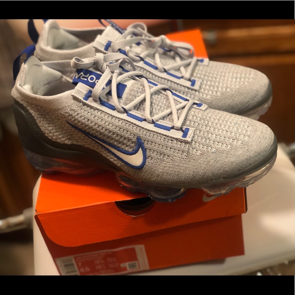 Brand New Nike Vapormax flyknit 2021!! Blue and grey!